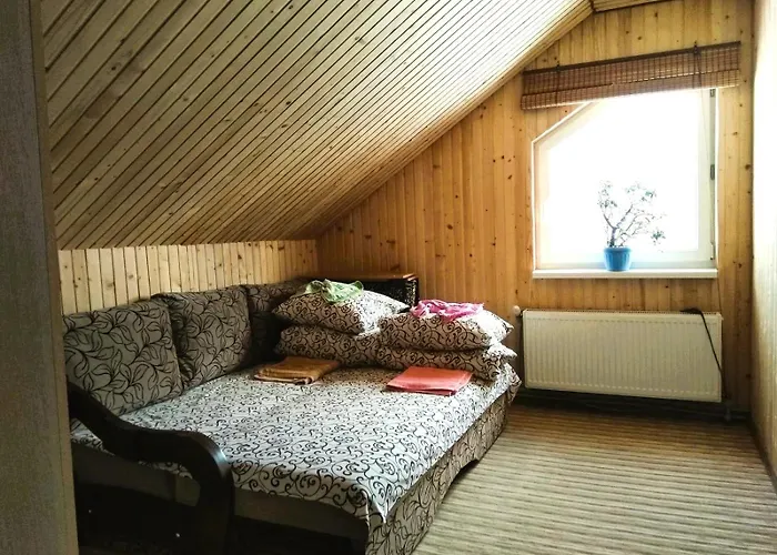 у потічка