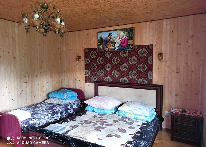 у потічка 이즈키